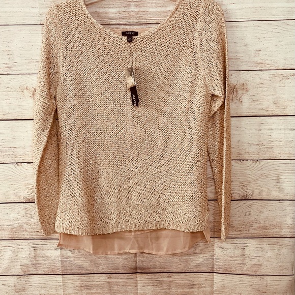 Apt. 9 Sweaters - NWT Apt 9 Cameo Rose Sequin Pullover Sweater PM